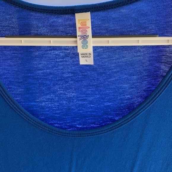 LuLaRoe top - bundle and save - Picture 2 of 3